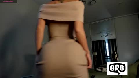 xxx_leila online show from 21, 10, 2025