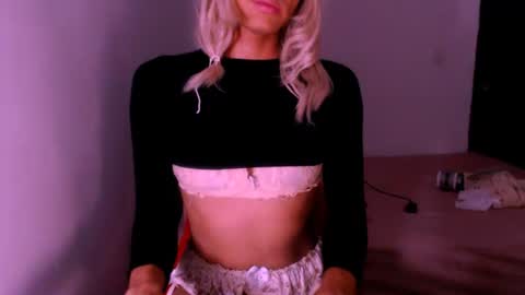 Chiara online show from 15, 11, 2025