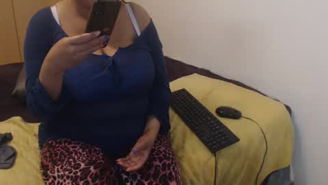 Ayanda online show from 11, 9, 2025