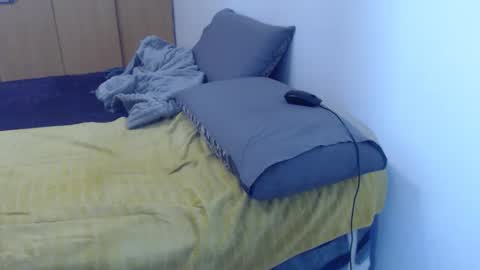 Ayanda online show from 2, 10, 2025