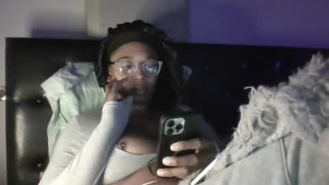 Danielle online show from 10, 3, 2025