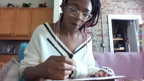 Danielle online show from 8, 9, 2025