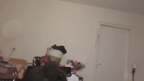 Danielle online show from 14, 5, 2026