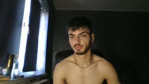 Snapshot of xxxdonpuiuuxxx chatting on 5, 1, 2025 xxxdonpuiuuxxx online show from 5, 1, 2025