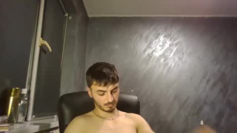 Snapshot of xxxdonpuiuuxxx chatting on 5, 1, 2025 xxxdonpuiuuxxx online show from 5, 1, 2025