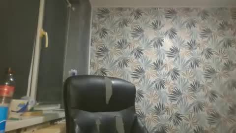 Snapshot of xxxdonpuiuuxxx chatting on 3, 3, 2025 xxxdonpuiuuxxx online show from 3, 3, 2025