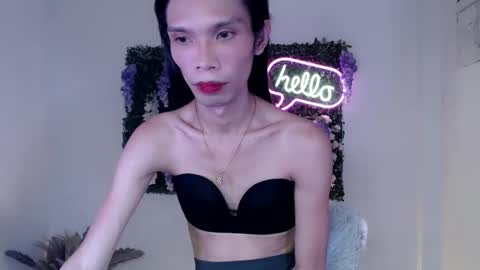 Snapshot of xxxfuckgirlyumsxxx chatting on 9, 3, 2025 Your Princess Yums online show from 9, 3, 2025