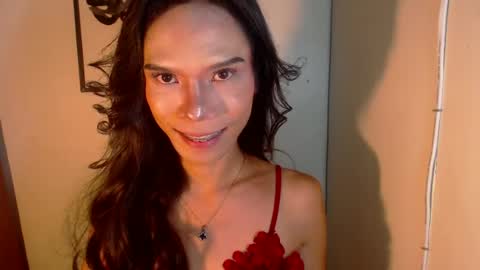 Snapshot of xxxfuckgirlyumsxxx chatting on 24, 6, 2026 Your Princess Yums online show from 24, 6, 2026