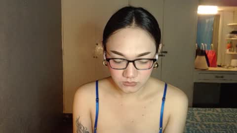 Snapshot of xxxsexydollxxx chatting on 22, 12, 2025 Melissa online show from 22, 12, 2025