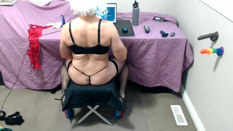 xxxxbrad online show from 11, 6, 2026