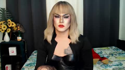 QueenMarina online show from 26, 1, 2025