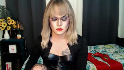 QueenMarina online show from 29, 1, 2025