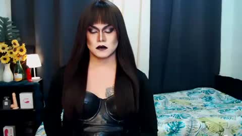 QueenMarina online show from 21, 9, 2025