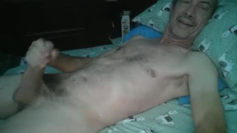 Snapshot of yacht3oy chatting on 8, 11, 2025 yacht3oy online show from 8, 11, 2025