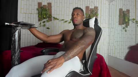 yacksson_lawrence online show from 1, 10, 2025