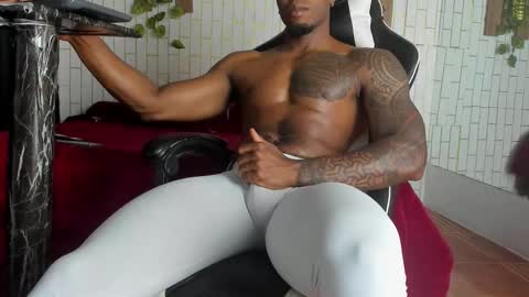 yacksson_lawrence online show from 20, 10, 2025