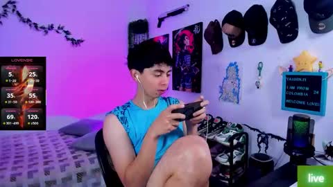 Snapshot of yaiden_11 chatting on 2, 11, 2025 YAIDEN online show from 2, 11, 2025