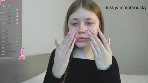 Snapshot of yamatobrodsky1 chatting on 12, 9, 2025 yamatobrodsky1 online show from 12, 9, 2025