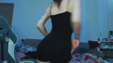 Yami online show from 3, 2, 2025