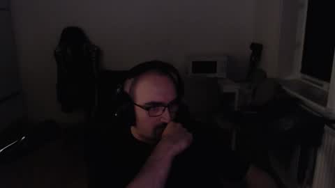 Snapshot of yamillamal157 chatting on 26, 10, 2025 YamilLamal online show from 26, 10, 2025