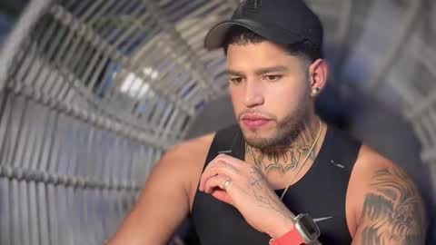 Snapshot of yamp_bigcock chatting on 20, 9, 2025 yamp sambrano online show from 20, 9, 2025