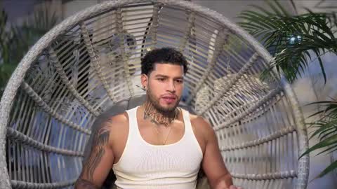 Snapshot of yamp_bigcock chatting on 26, 9, 2025 yamp sambrano online show from 26, 9, 2025