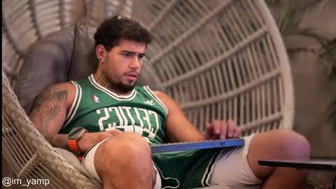 yamp sambrano online show from 21, 2, 2026