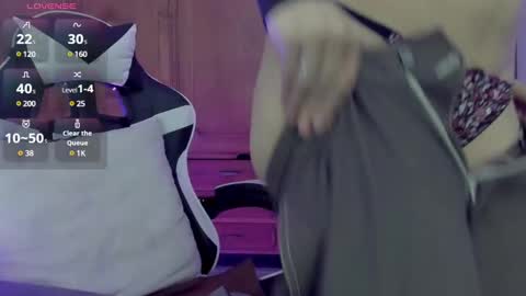 yan_nyan online show from 15, 12, 2024