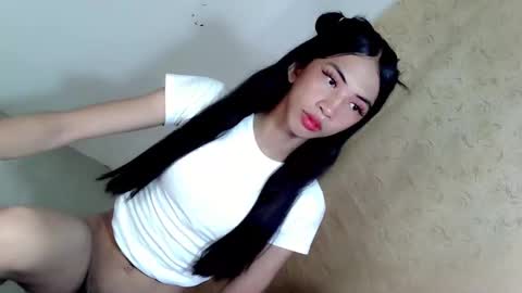 yannafucks online show from 10, 10, 2025