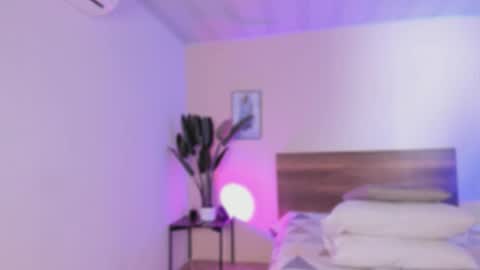 Snapshot of yarirose chatting on 19, 12, 2025 Yary online show from 19, 12, 2025