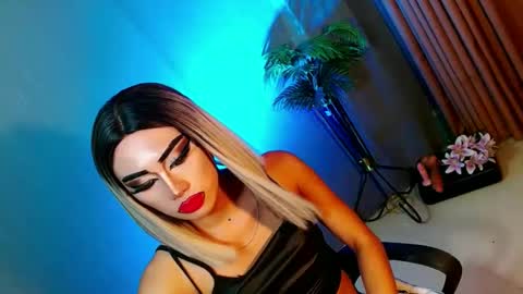 miss yasii online show from 18, 2, 2025