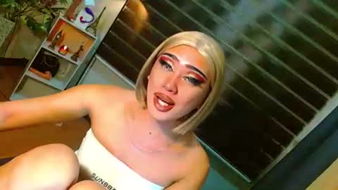 miss yasii online show from 6, 4, 2026