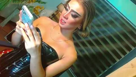 Snapshot of yasii19 chatting on 7, 7, 2026 miss yasii online show from 7, 7, 2026