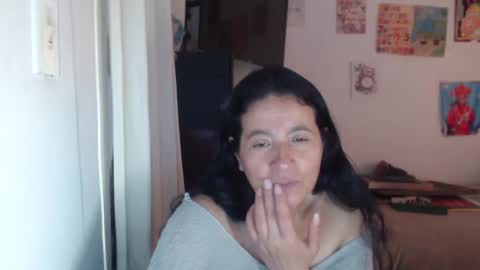 Snapshot of yasmin_love85 chatting on 15, 9, 2025 yasmin_love85 online show from 15, 9, 2025