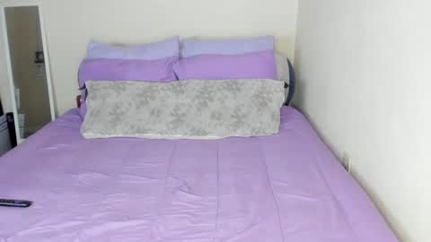 Snapshot of yasminayazzie chatting on 7, 12, 2024 Yasmina online show from 7, 12, 2024