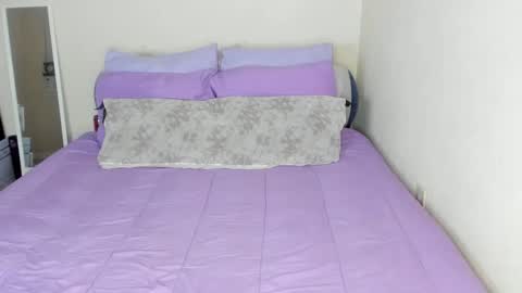 Snapshot of yasminayazzie chatting on 7, 12, 2024 Yasmina online show from 7, 12, 2024