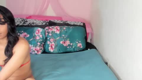 Snapshot of yasminayazzie chatting on 28, 2, 2025 Yasmina online show from 28, 2, 2025