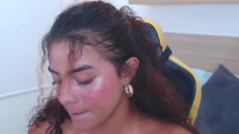 yaya23x online show from 5, 2, 2025