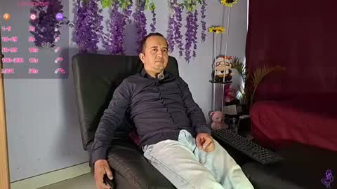 Snapshot of yazfore chatting on 22, 6, 2026 Hazzan online show from 22, 6, 2026