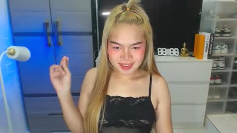 Yazzi online show from 25, 3, 2026