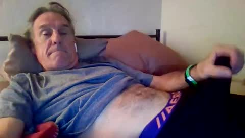 yeah_baby6988 online show from 6, 11, 2025