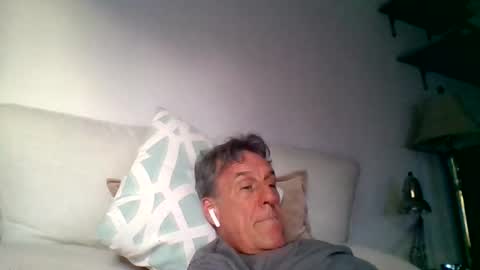 yeah_baby6988 online show from 8, 4, 2026