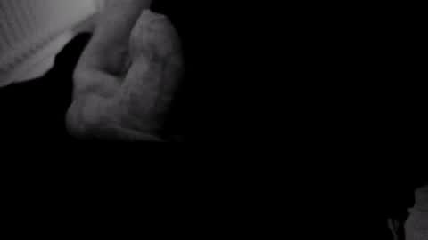 Snapshot of yeasayer004 chatting on 5, 10, 2025 yeasayer online show from 5, 10, 2025