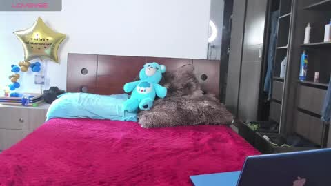  TRIO HOT  online show from 11, 12, 2024