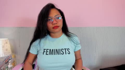 Snapshot of yeika_foxy chatting on 25, 10, 2025 yeika_foxy online show from 25, 10, 2025