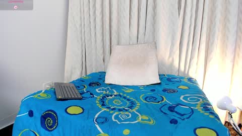 Snapshot of yeiko_romero_ chatting on 14, 12, 2024 YEIKO ROMERO online show from 14, 12, 2024