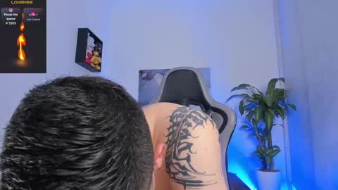 Snapshot of yeiko_romero_ chatting on 15, 9, 2025 YEIKO ROMERO online show from 15, 9, 2025