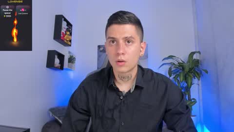 Snapshot of yeiko_romero_ chatting on 17, 9, 2025 YEIKO ROMERO online show from 17, 9, 2025