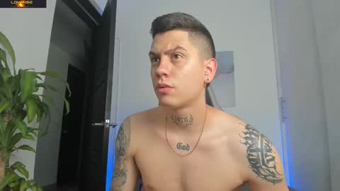 Snapshot of yeiko_romero_ chatting on 29, 9, 2025 YEIKO ROMERO online show from 29, 9, 2025