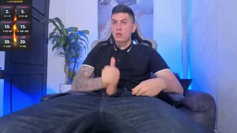 Snapshot of yeiko_romero_ chatting on 16, 10, 2025 YEIKO ROMERO online show from 16, 10, 2025